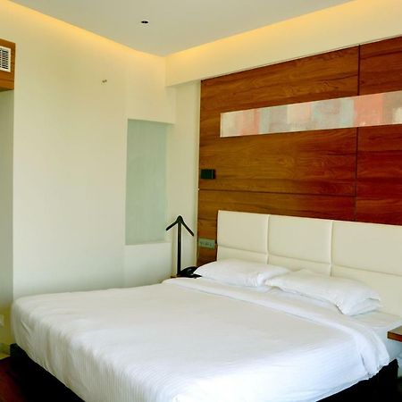 Rk Residency Hotel Tiruppur Exterior photo